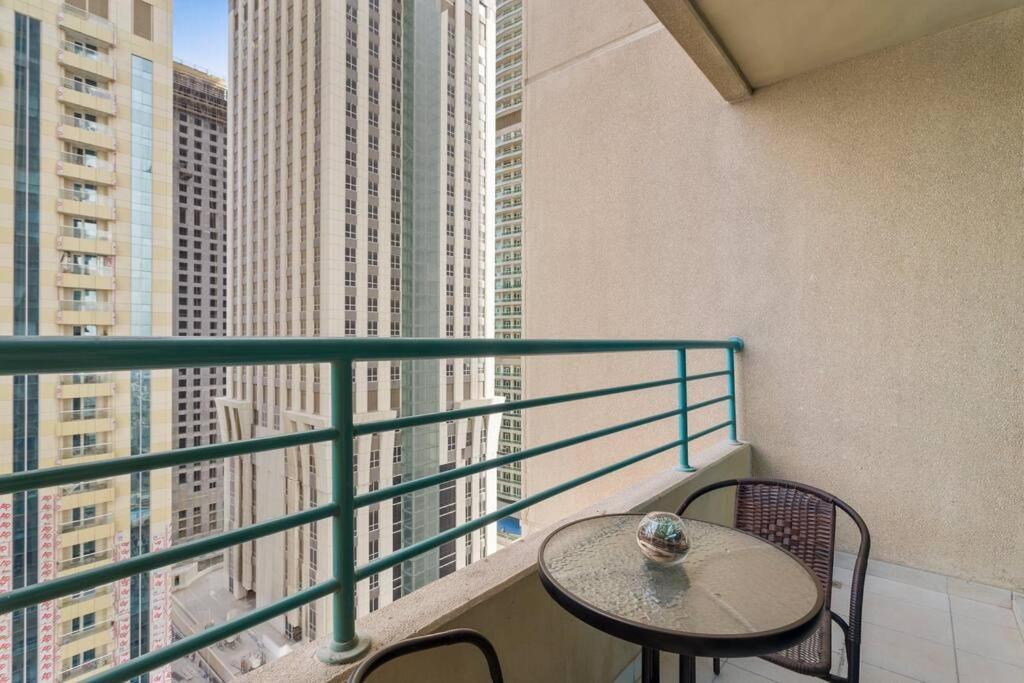 Stonetree - Marina Crown 1 Bedroom - Dubai Marina Apartment Dubai